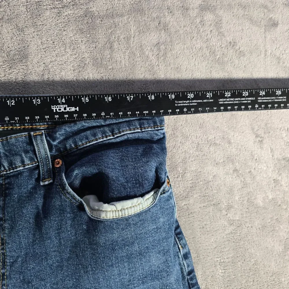Levi's Classic Straight Leg Denim Jeans Vintage Style Medium Wash‎ W36 L30